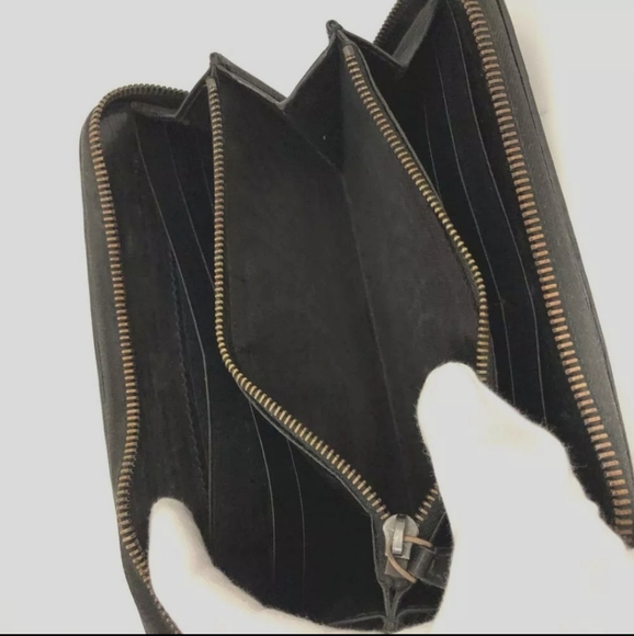 Bottega Veneta Intrecciato Lambskin Zip Around Long Wallet - Picture 4 of 8